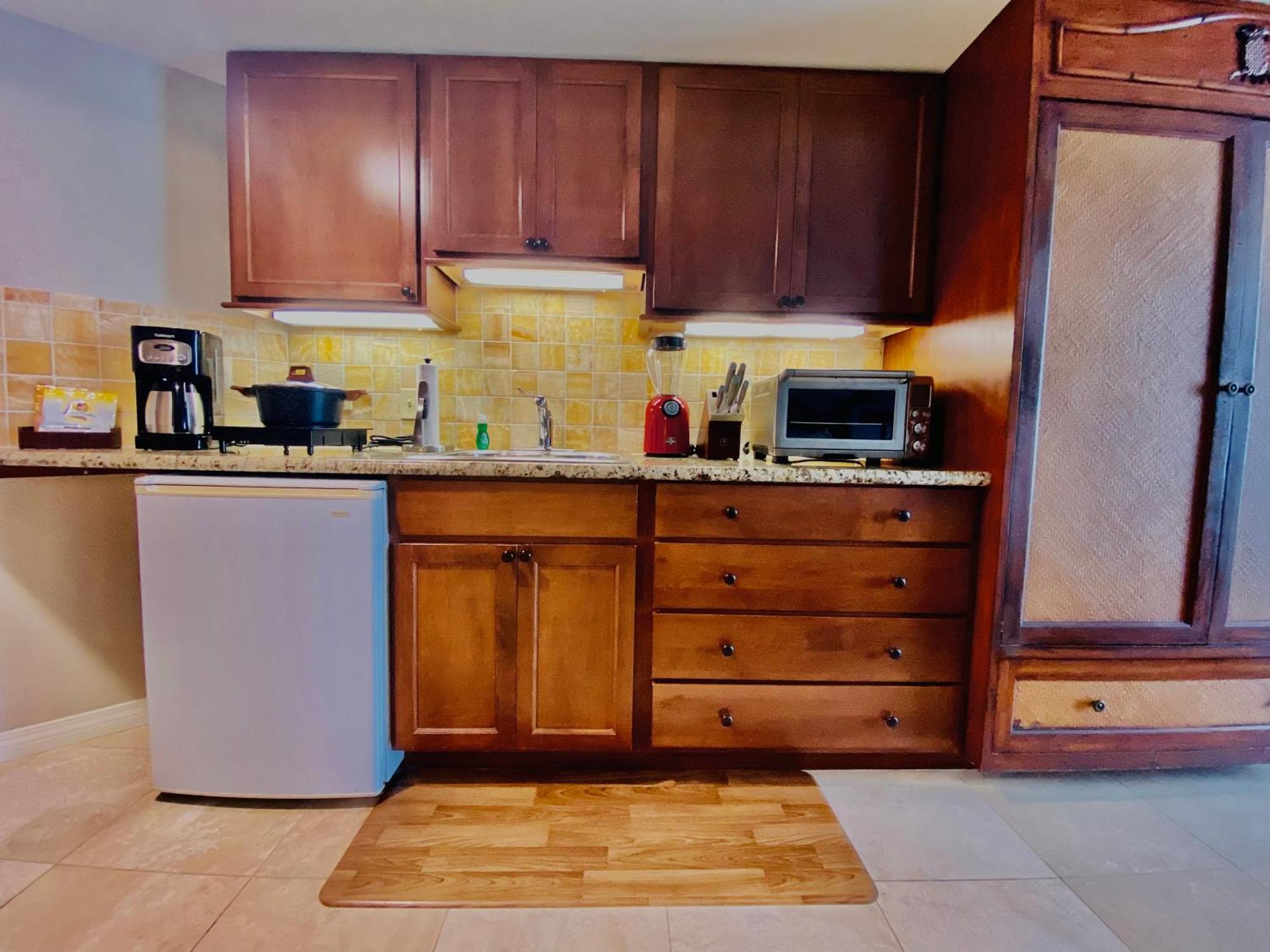 Cozy Studio With Free Parking In Waikiki Honolulu Exterior photo